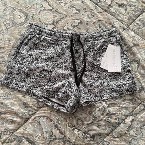 Athleta Monochrome Patterned Shorts